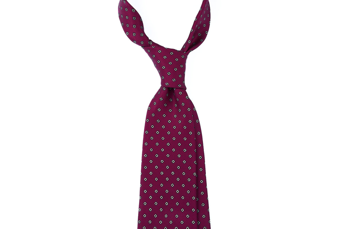 Magenta Diamonds 50oz Twill (last piece)