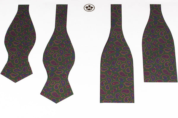Green Small Madder Paisley Bow Tie