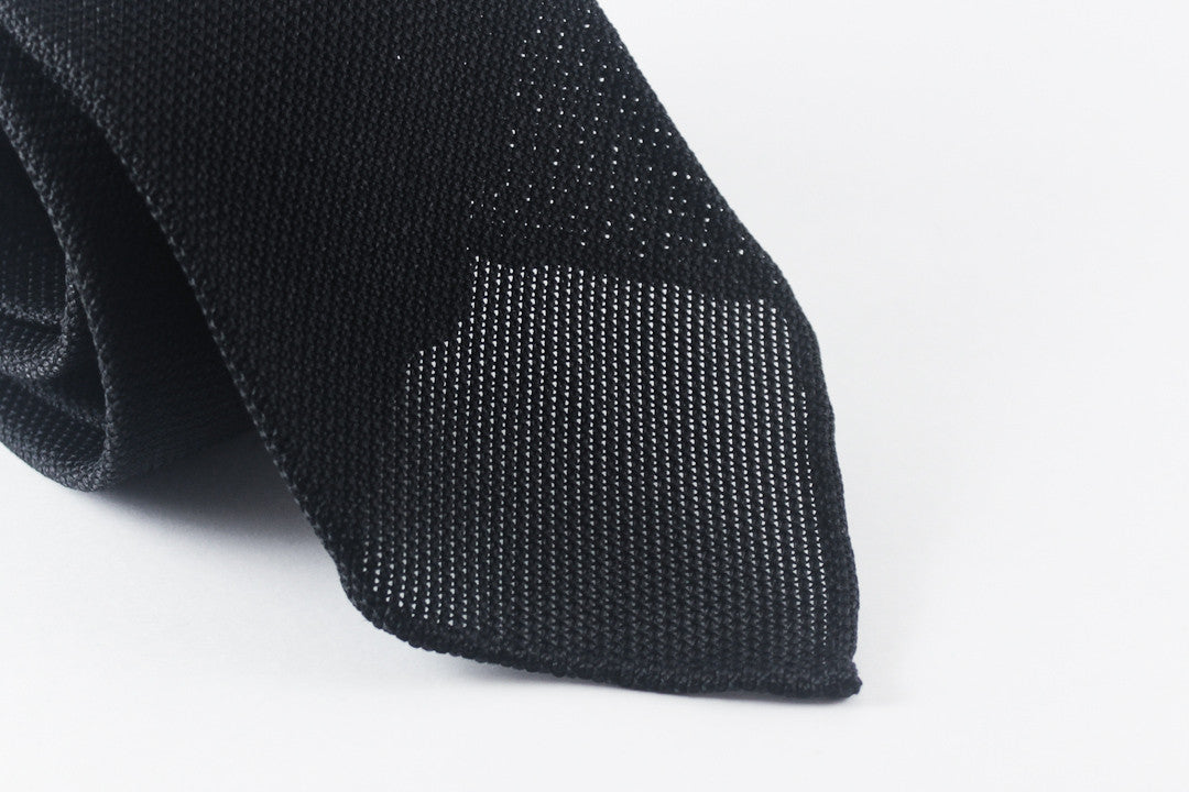 Black Grenadine (Piccola weave) (OOS)