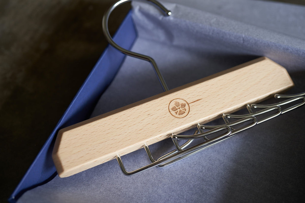 Necktie Hanger in Natural