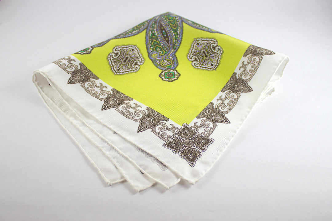 Lime-White Rosette